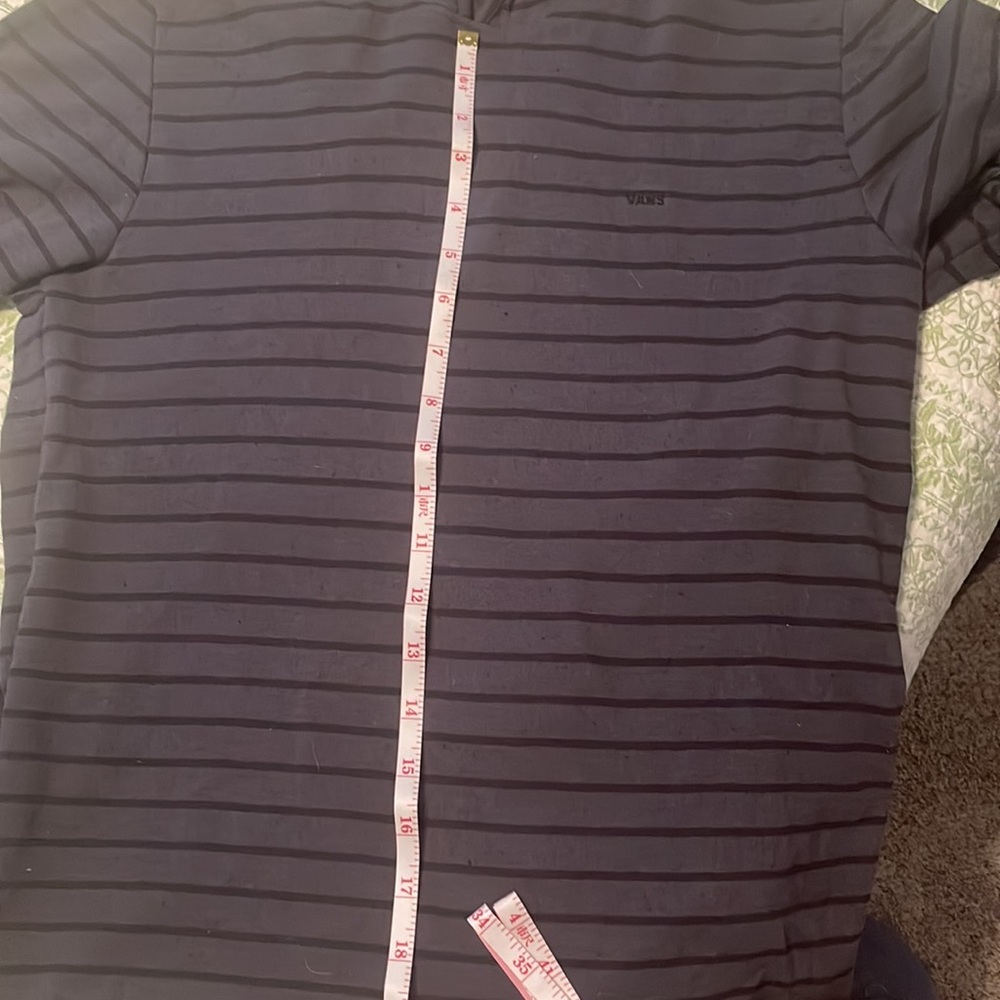 Vans men’s light weight sweatshirt 3/25.00 - Picture 5 of 5